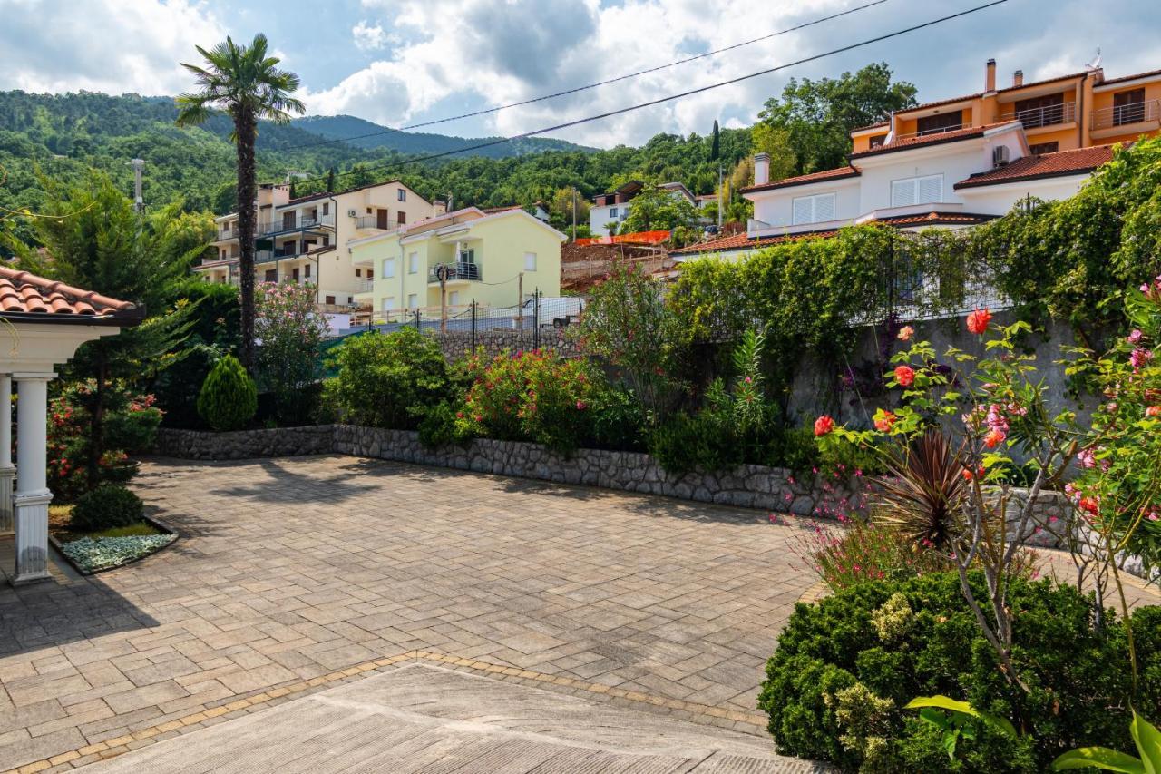 Apartments By The Sea Lovran, Opatija - 7837 Bagian luar foto
