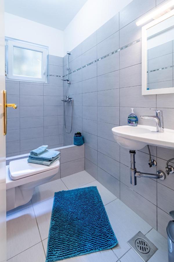Apartments By The Sea Lovran, Opatija - 7837 Bagian luar foto